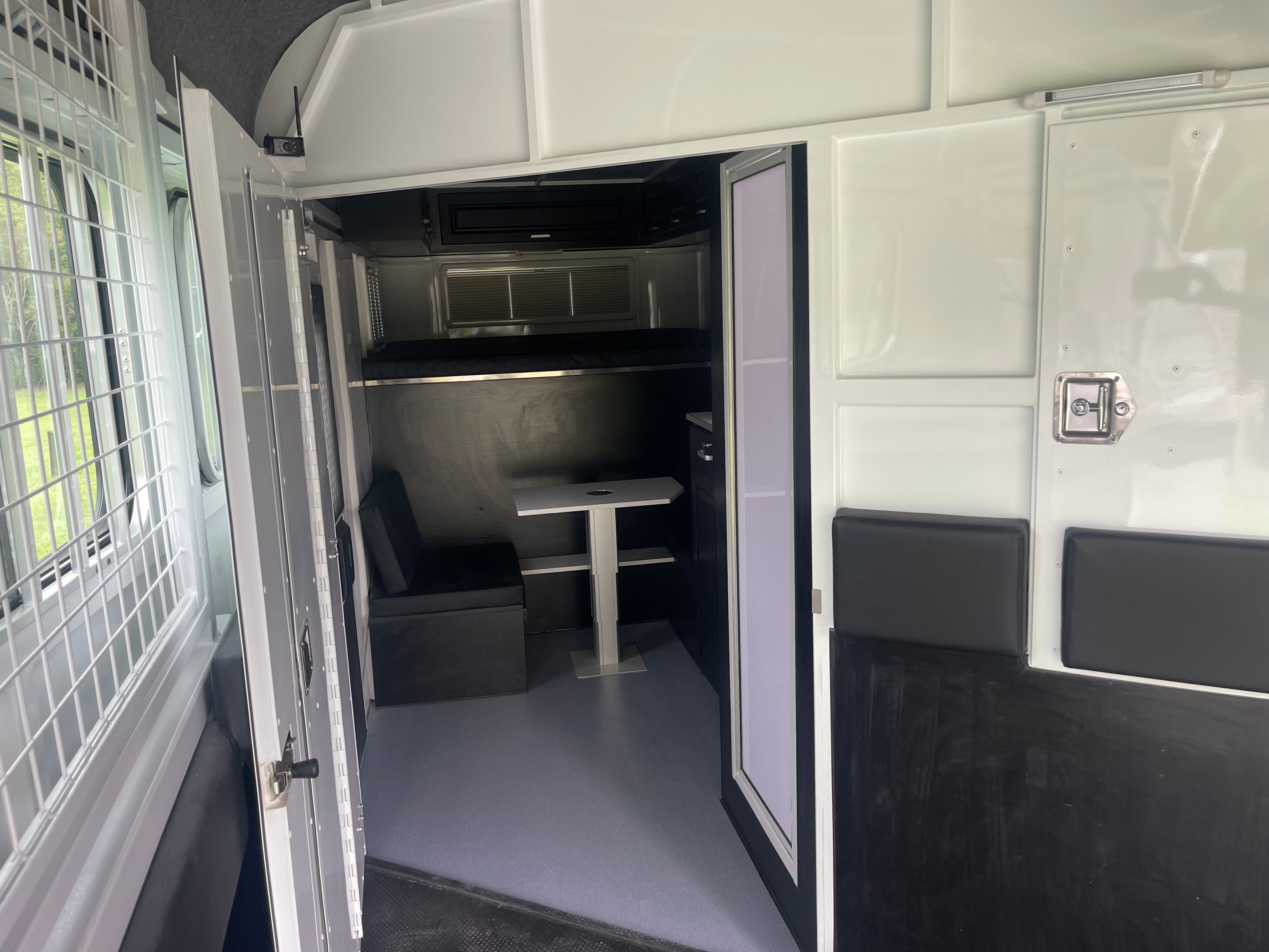 Square Nose EuroFloat 2HSGN-Overnighter package (2.1)