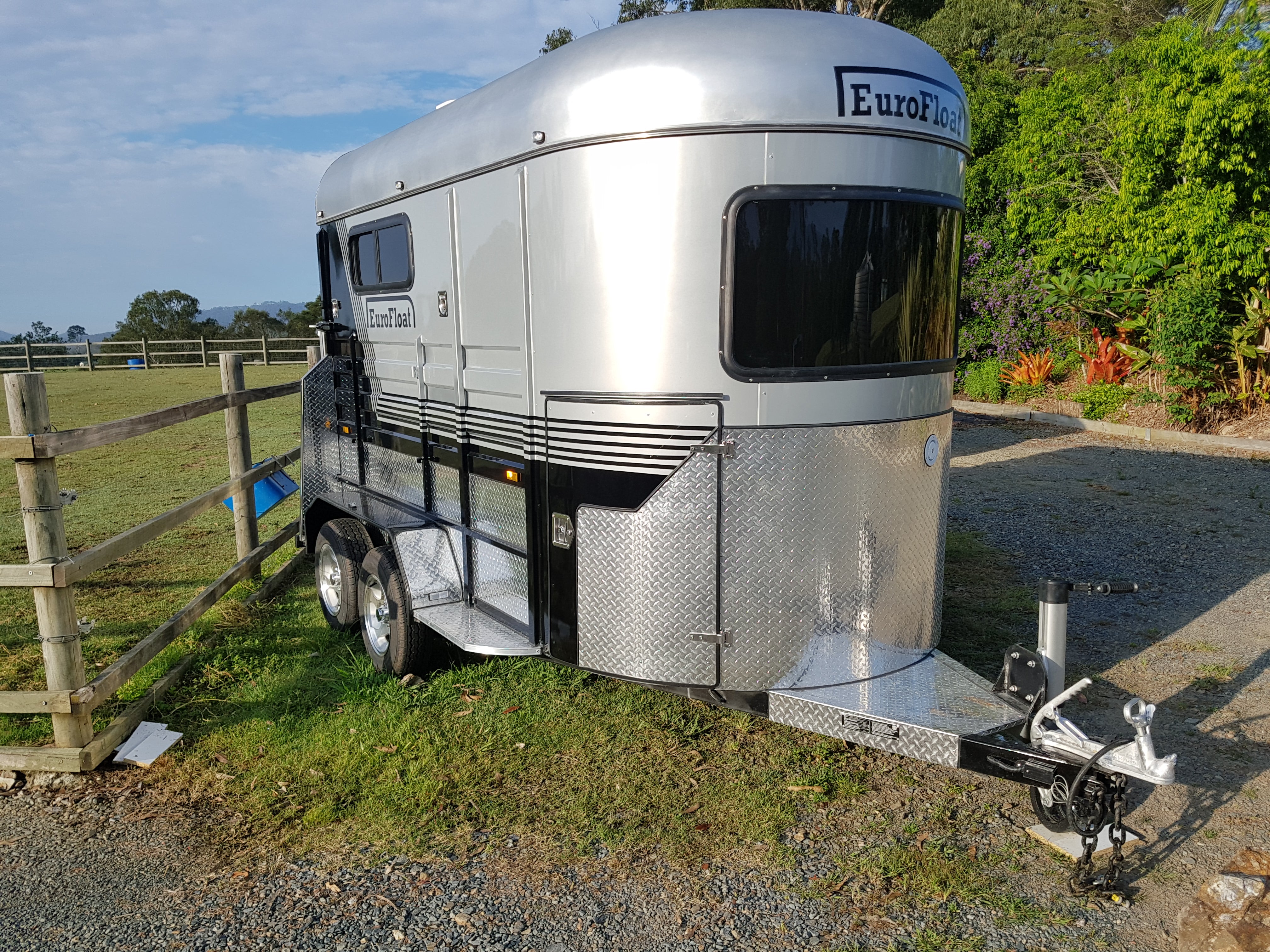 2HSL-L400 RN Classic Series Deluxe Package