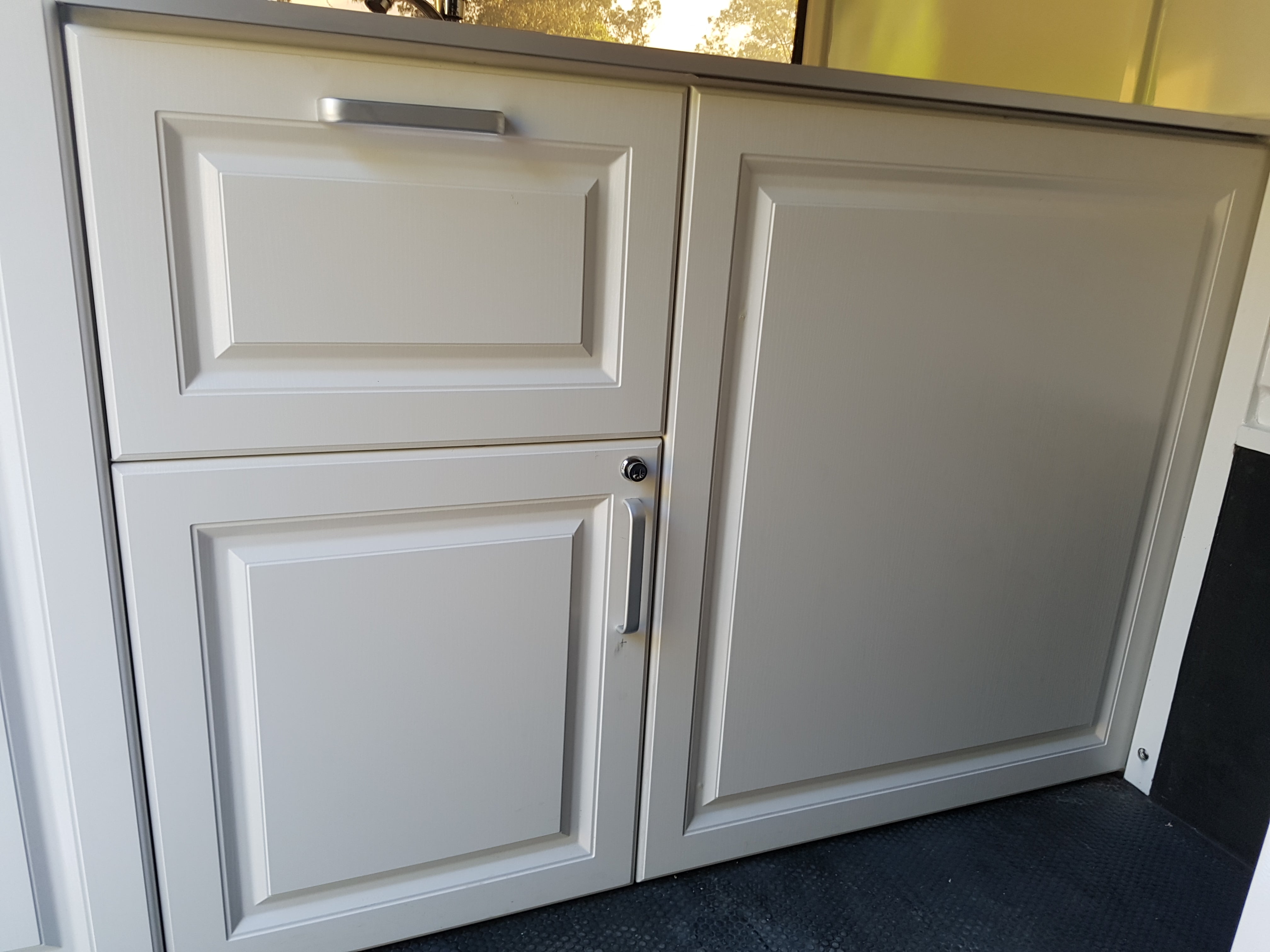 2HSL-L400 RN Classic Series Deluxe Package