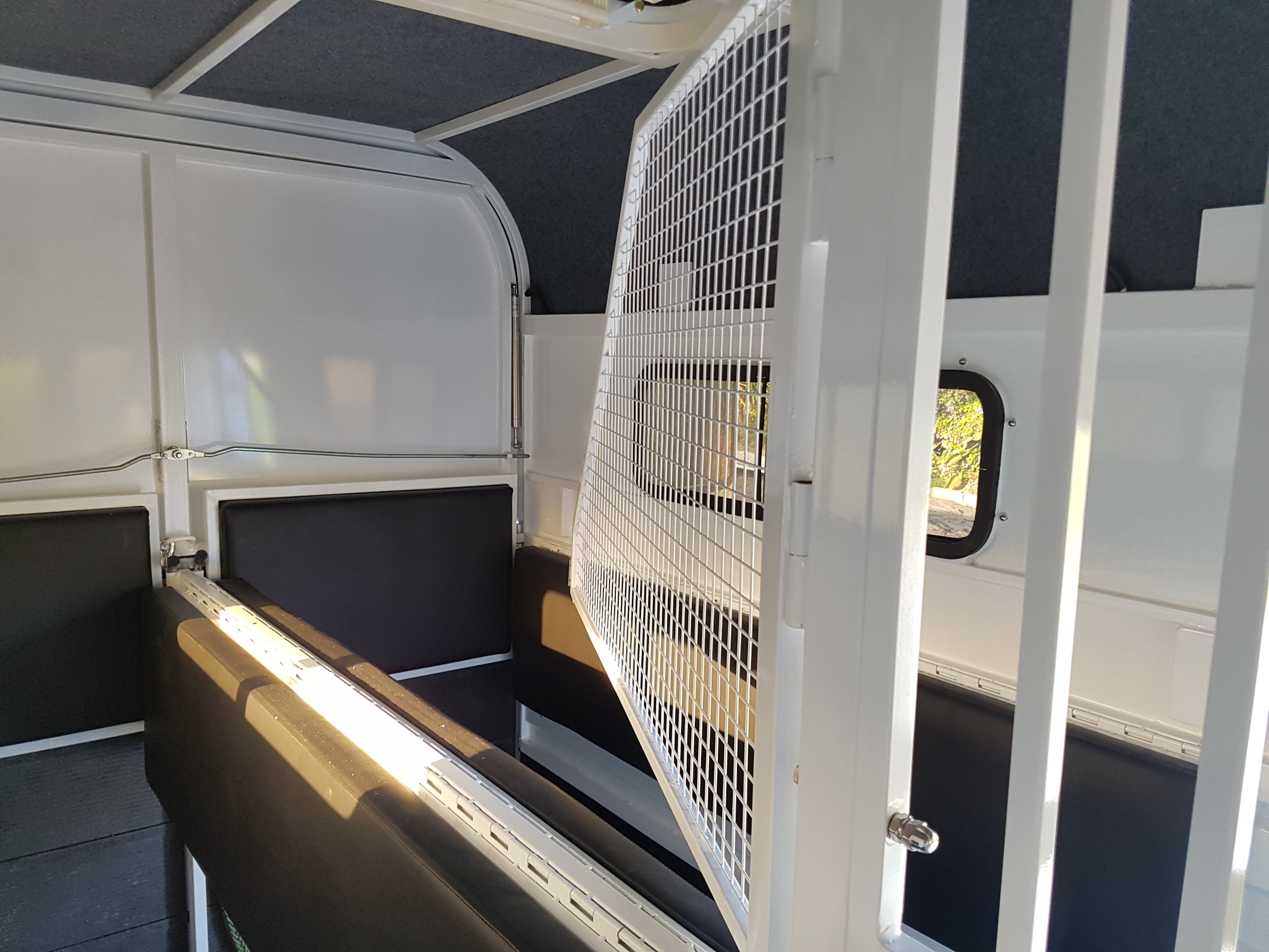 2HSL-L400 RN Classic Series Deluxe Package