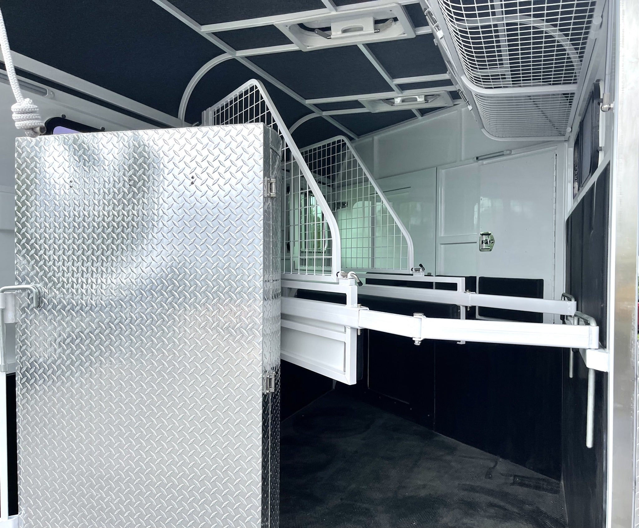 2HAL-O SN (2.1) 5106 RB DIVIDING WALL