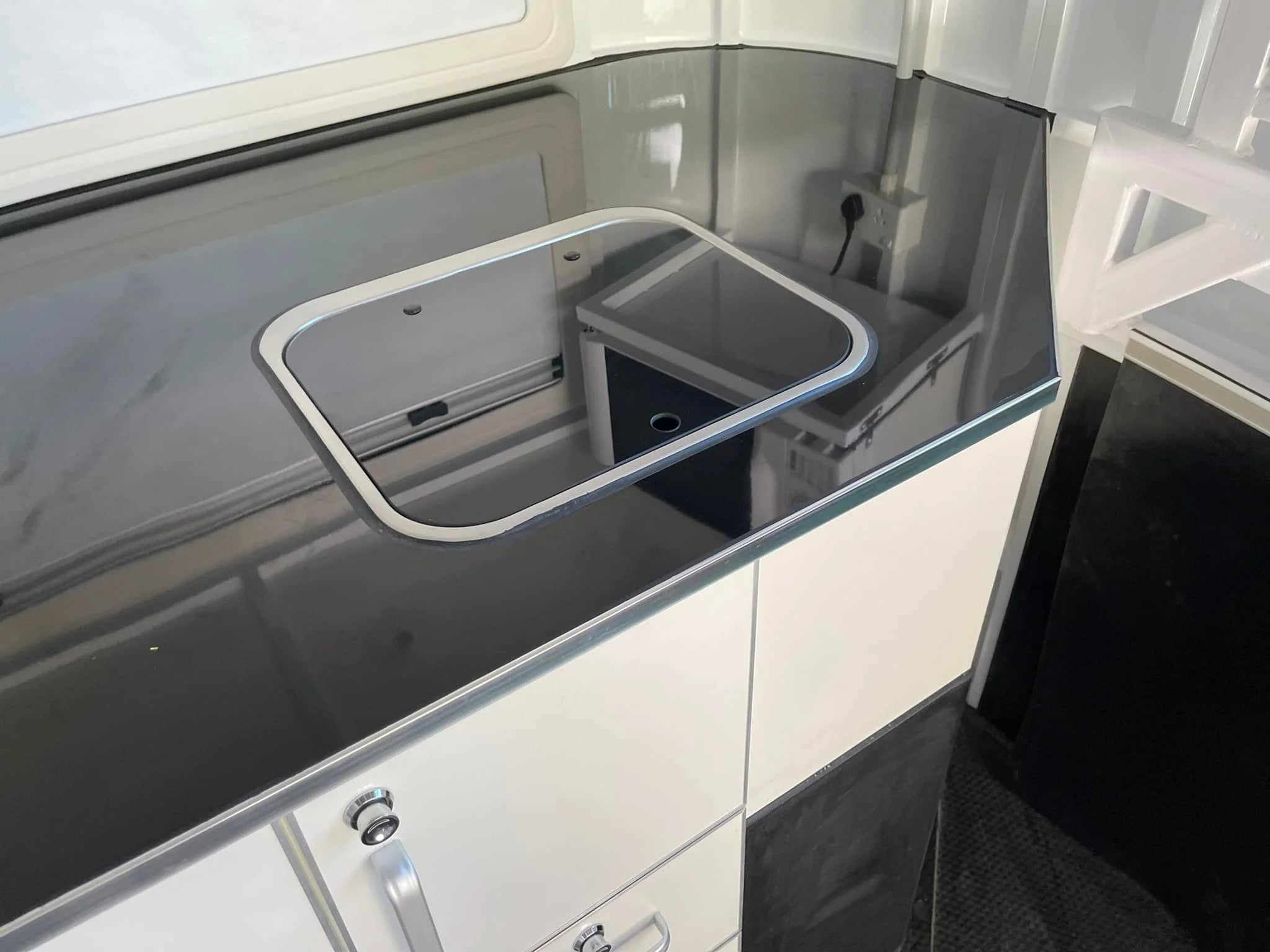 3HAL-L500 SN Prestige Eventer Series Deluxe Package