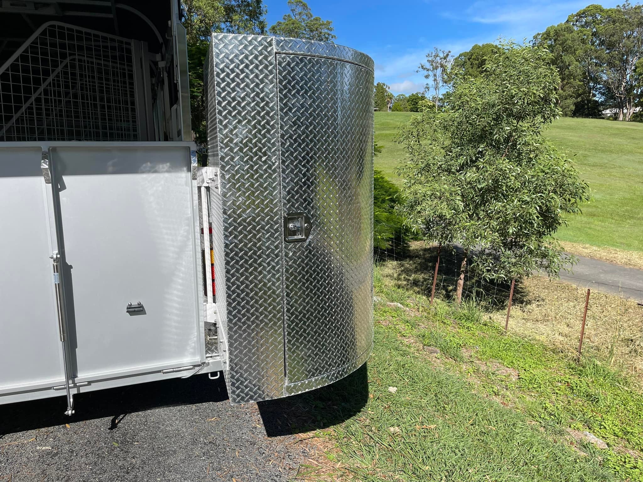 3HAL-L500 SN Prestige Eventer Series Deluxe Package