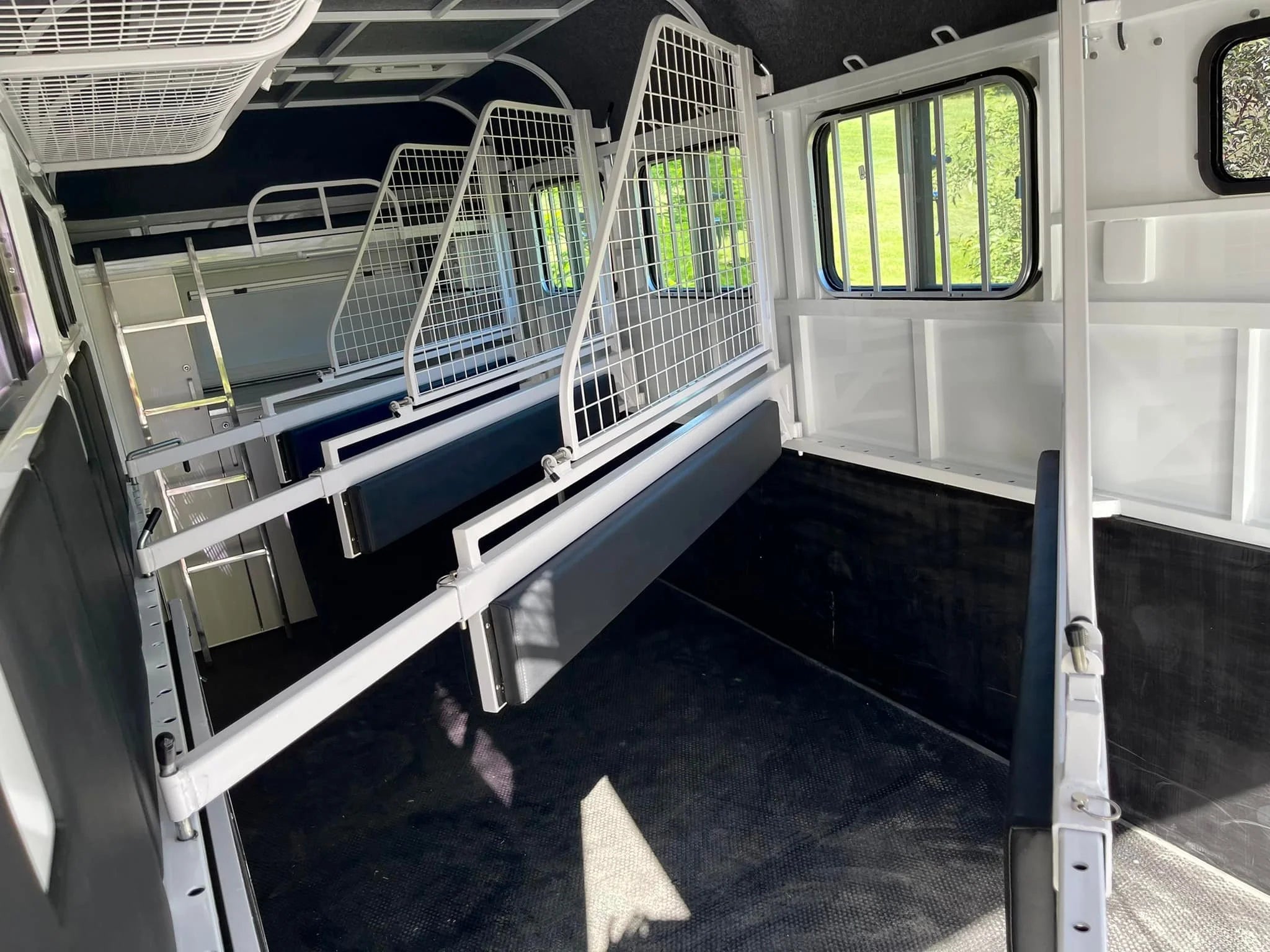 3HAL-L500 SN Prestige Eventer Series Deluxe Package