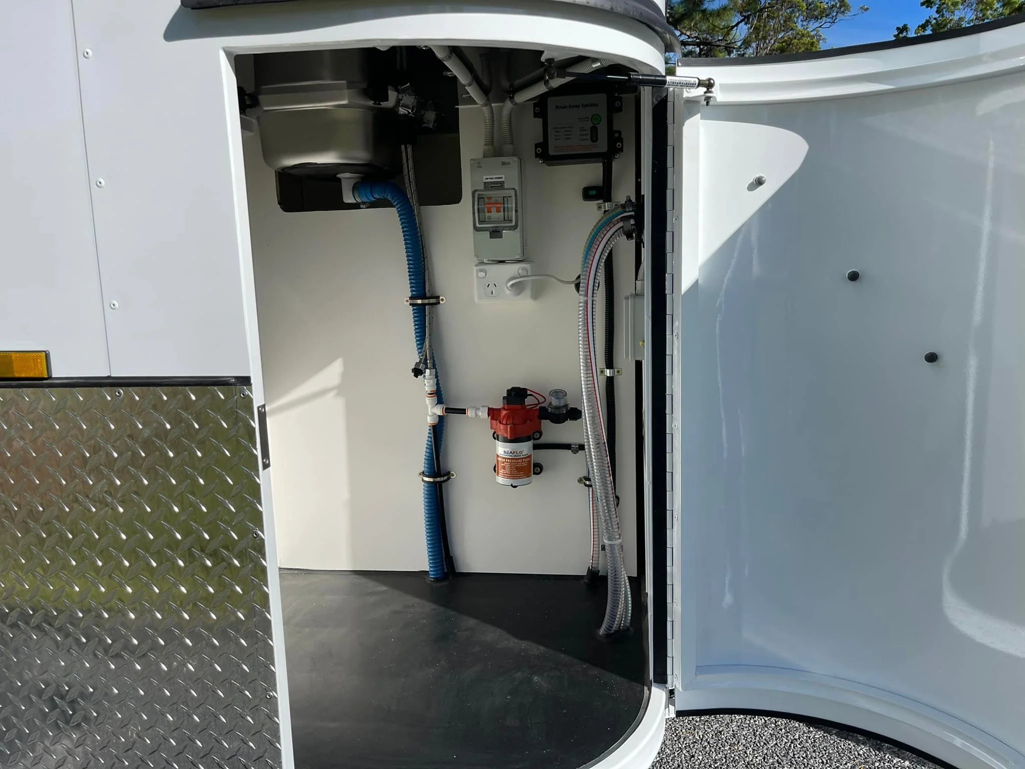3HAL-L500 SN Prestige Eventer Series Deluxe Package