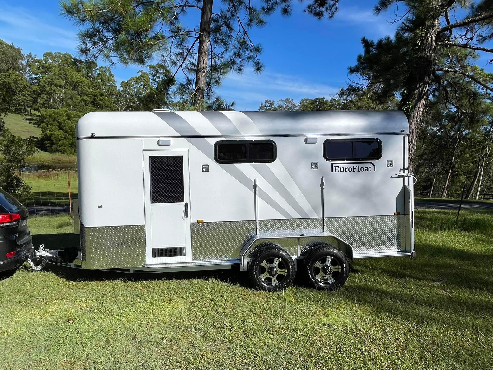 3HAL-L500 SN Prestige Eventer Series Deluxe Package