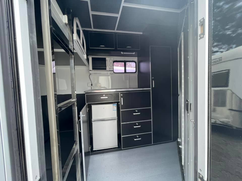 2HAL-O SN (2.O) 5106 RB DIVIDING WALL