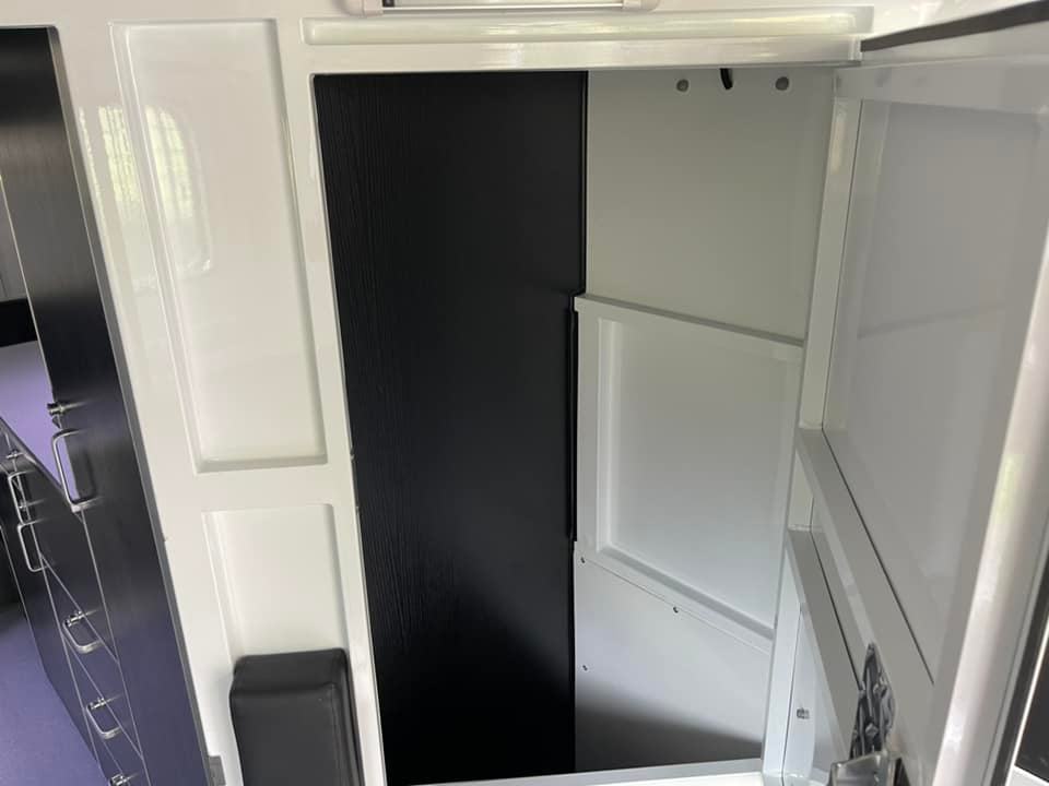 2HAL-O SN (2.O) 5106 RB DIVIDING WALL