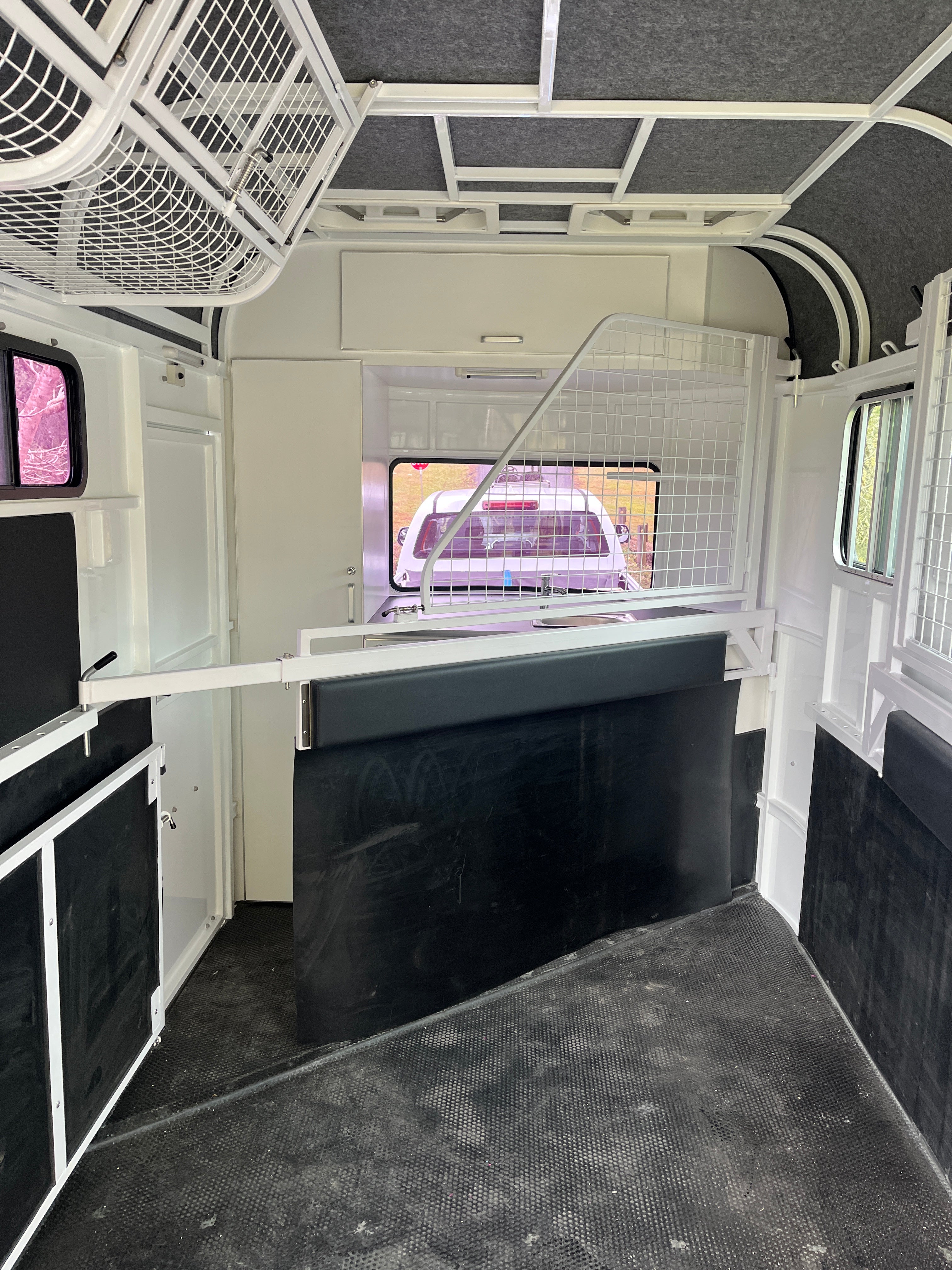 2HAL-L600 RN Prestige Series Standard Package