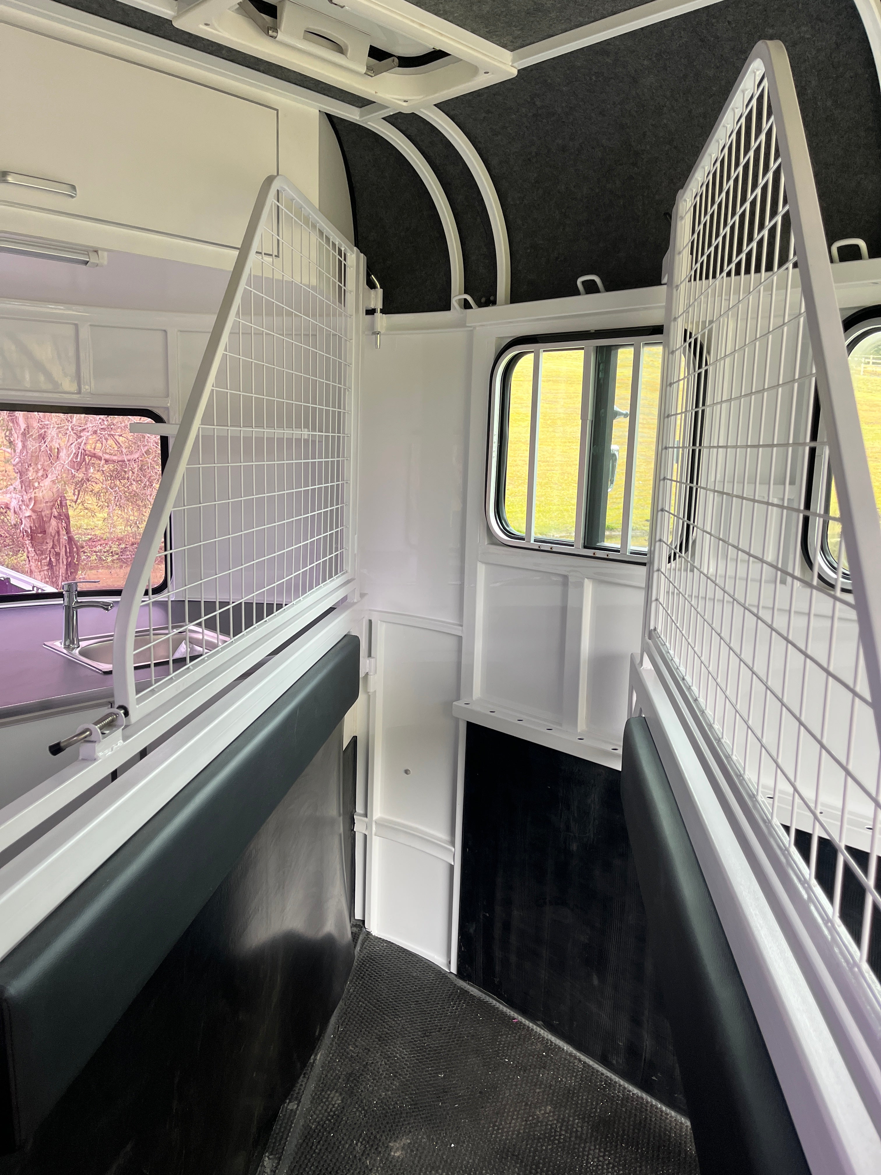 2HAL-L600 RN Prestige Series Standard Package