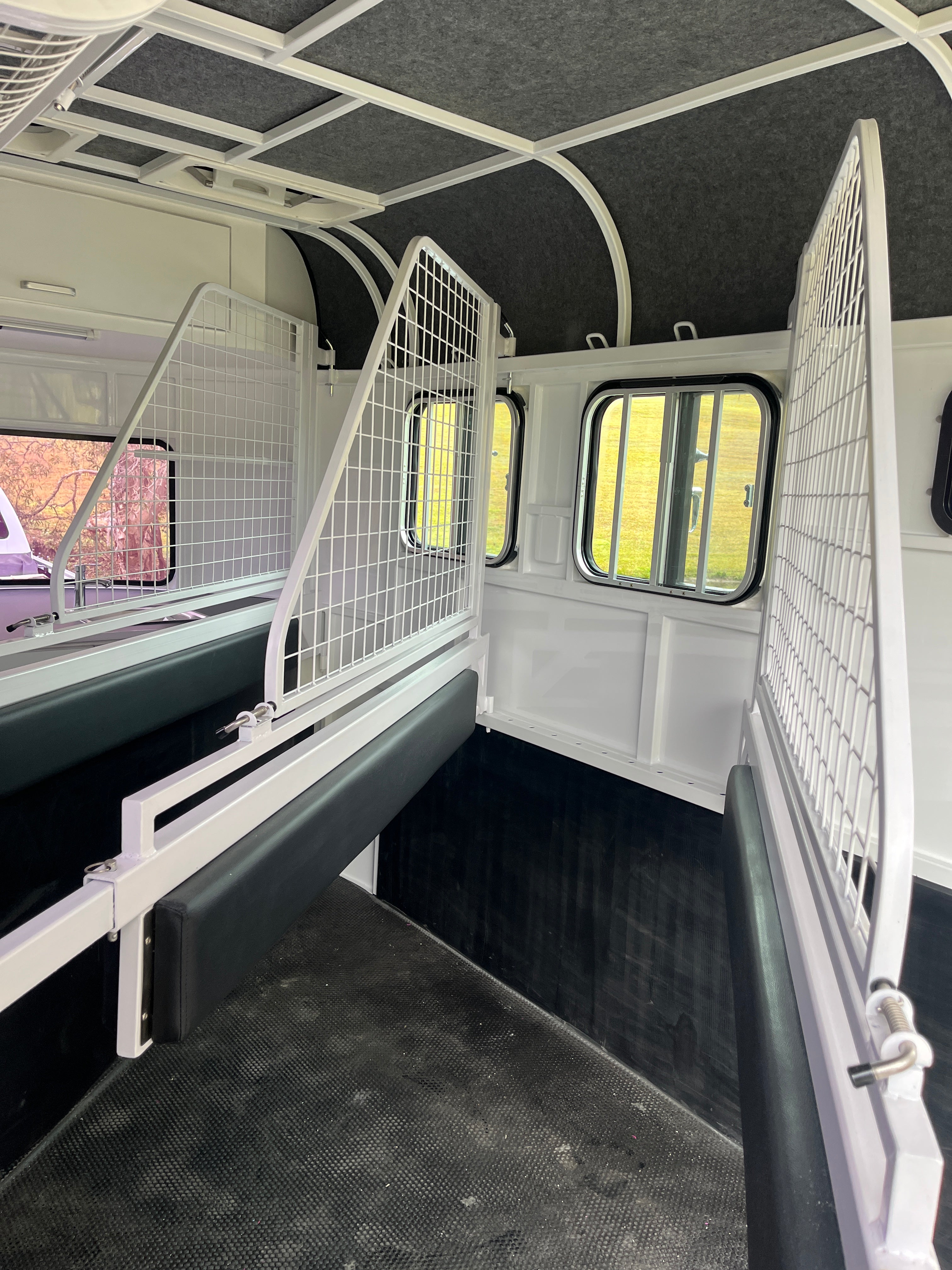 2HAL-L600 RN Prestige Series Standard Package