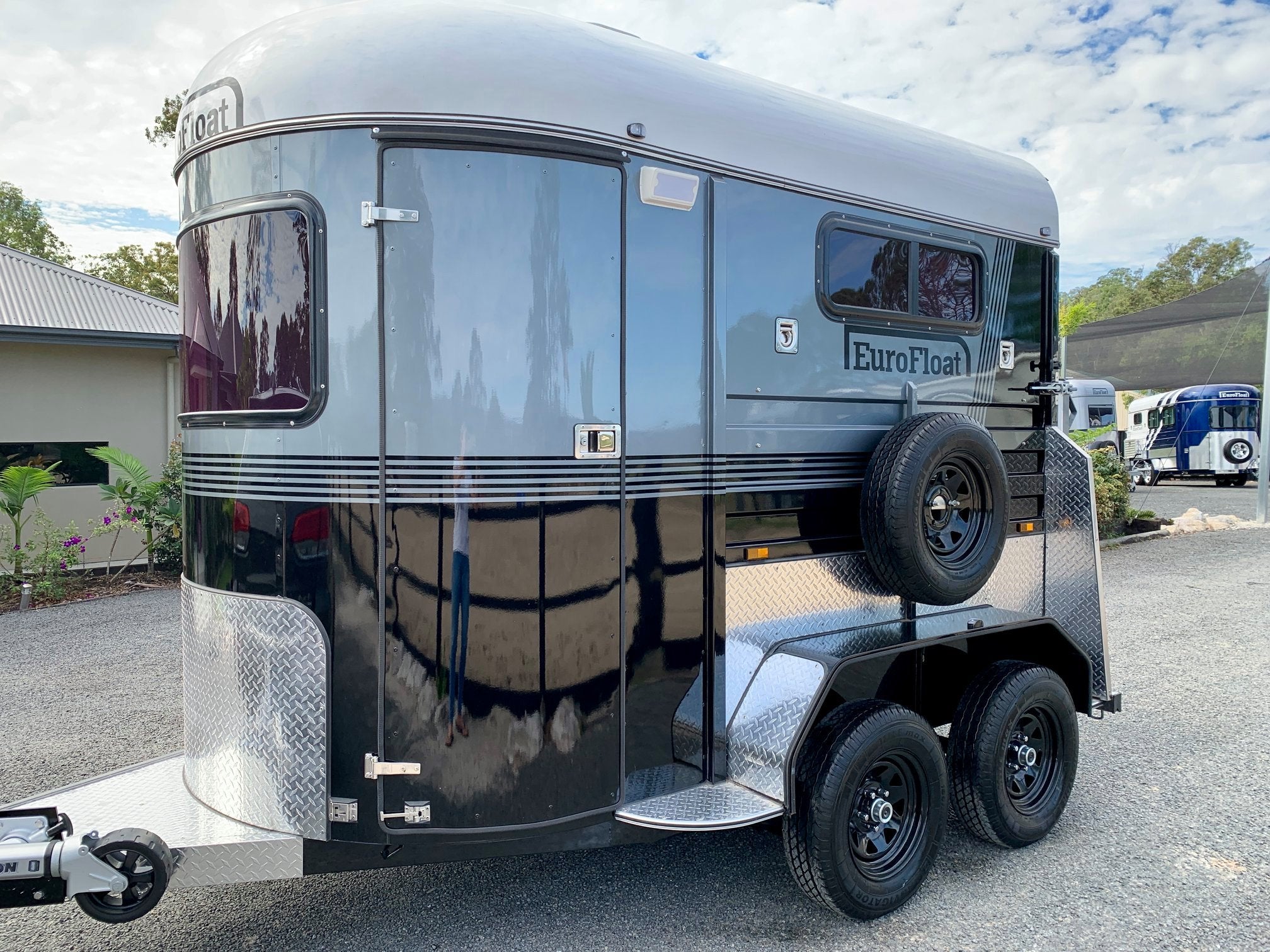 2HSL-S RN Classic Series Standard Package
