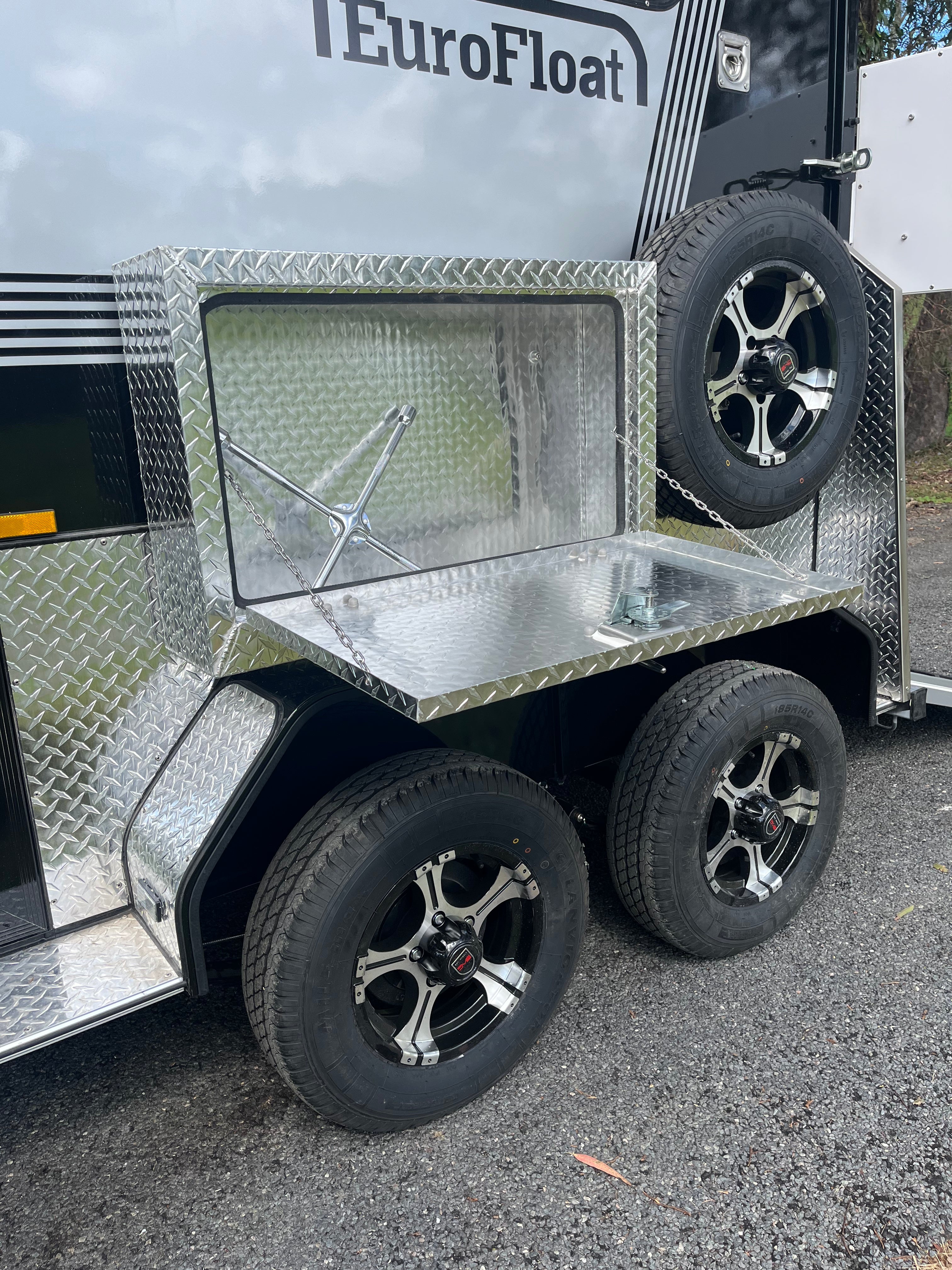 2HSL-L400 RN Prestige Series Deluxe Package