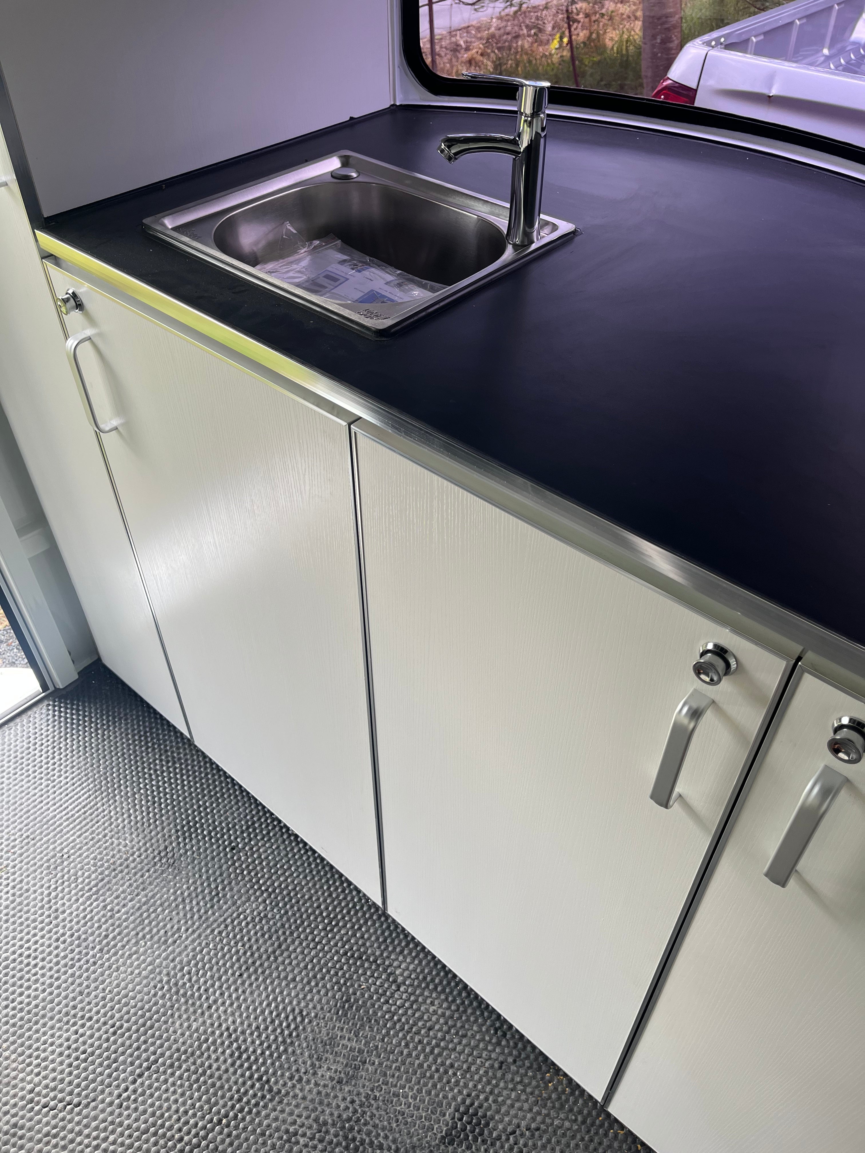2HSL-L500 RN Prestige Series Deluxe Package