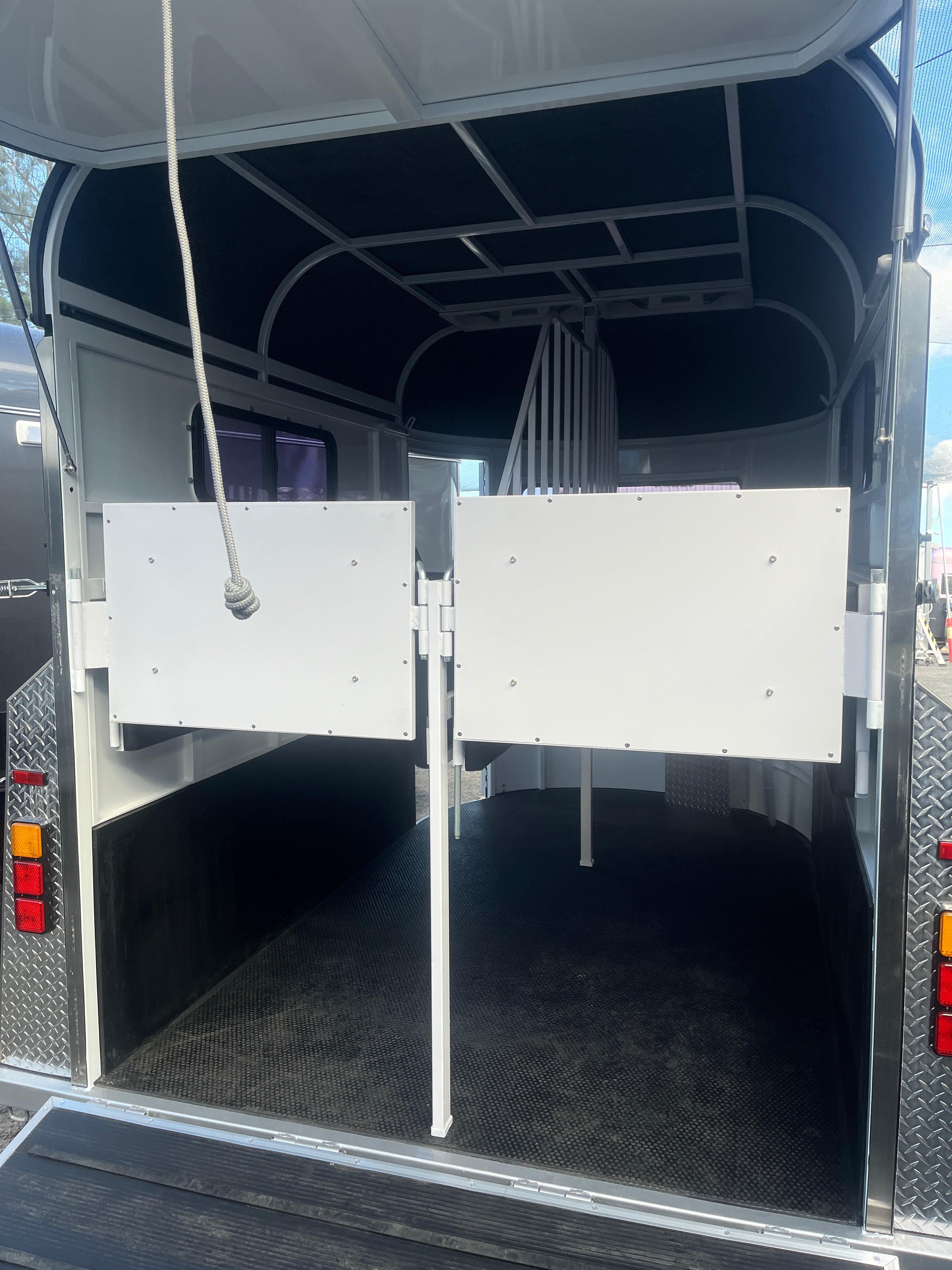 2HSL-S RN Prestige Series Standard Package