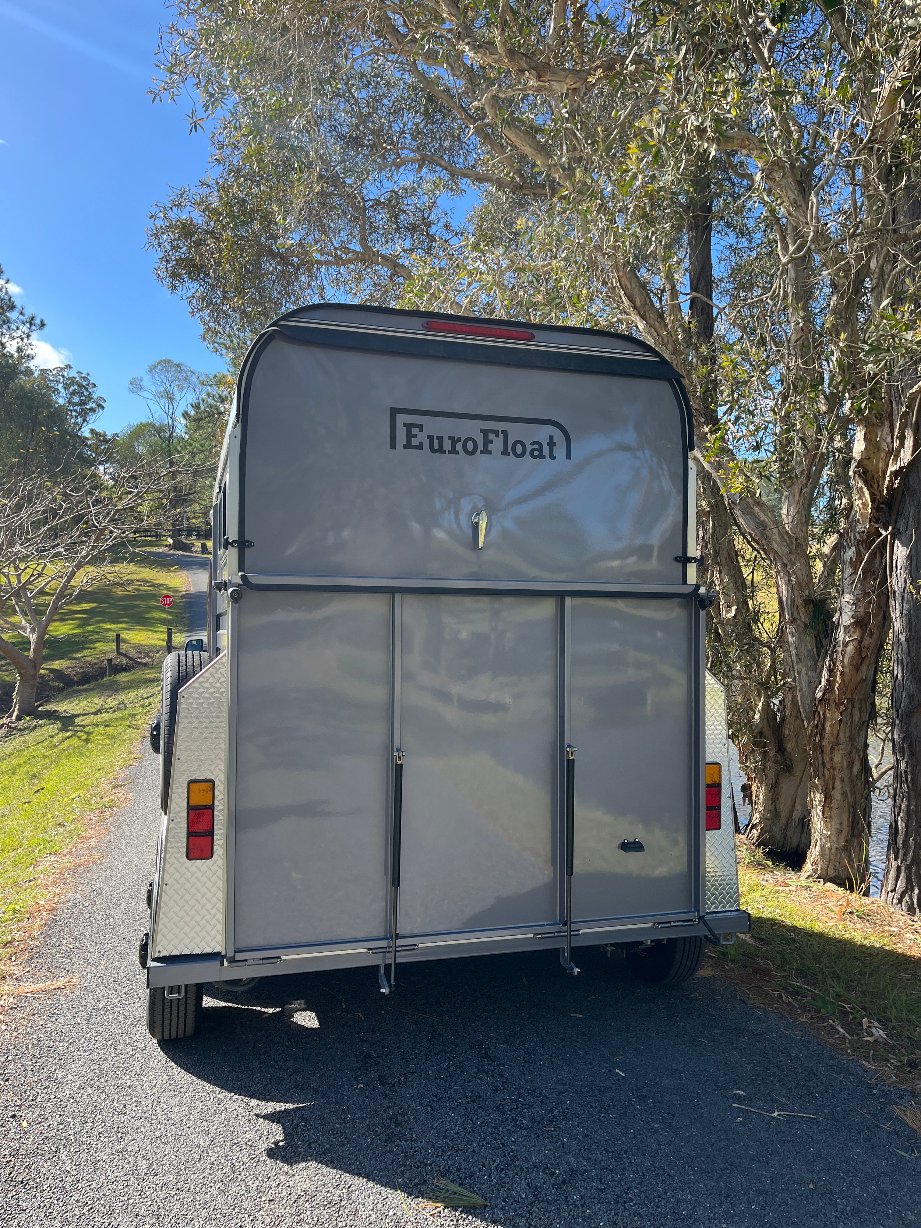2HSL-L600 RN Classic Series Deluxe Package