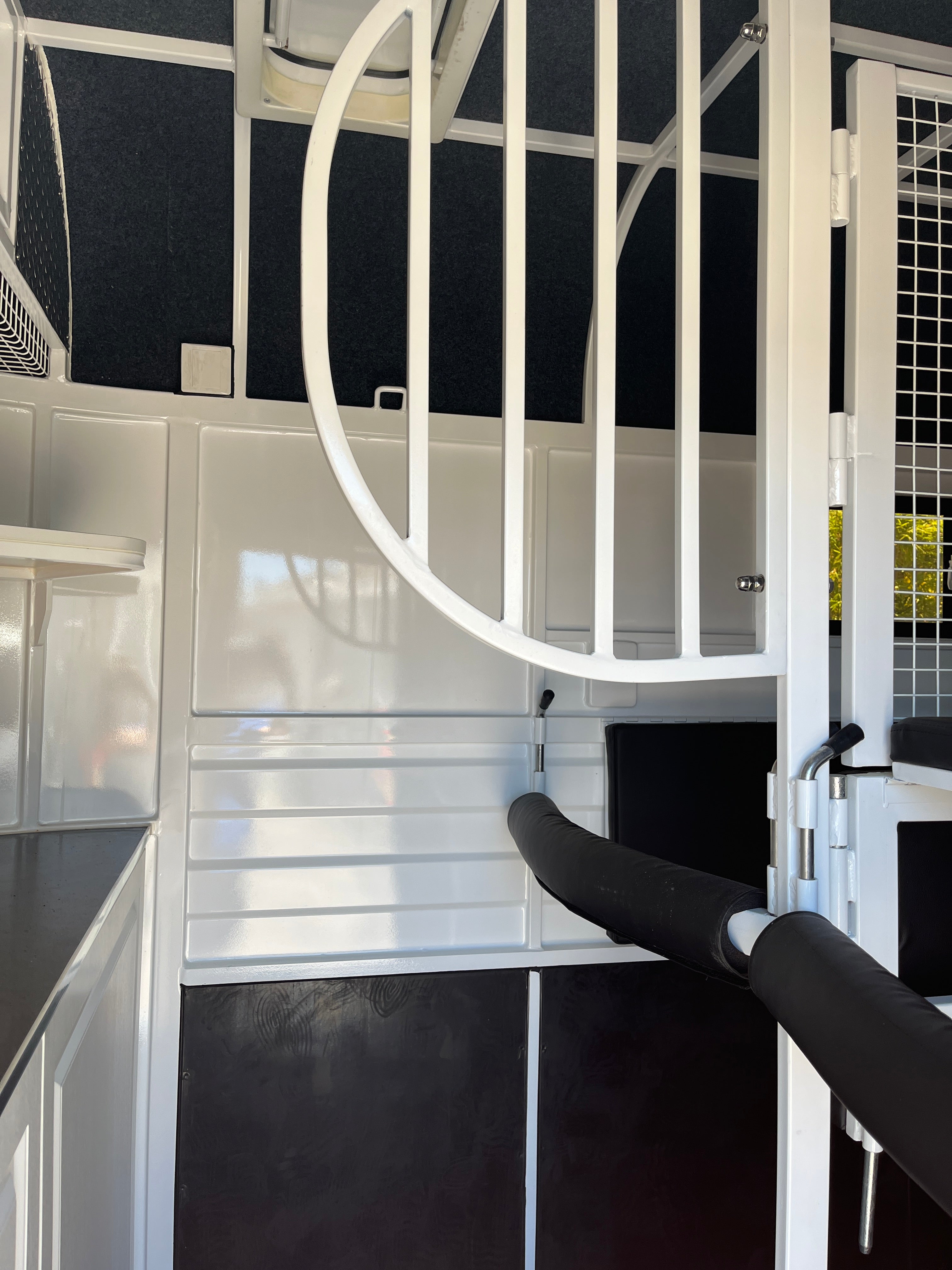 2HSL-L400 RN Classic Series Standard Package