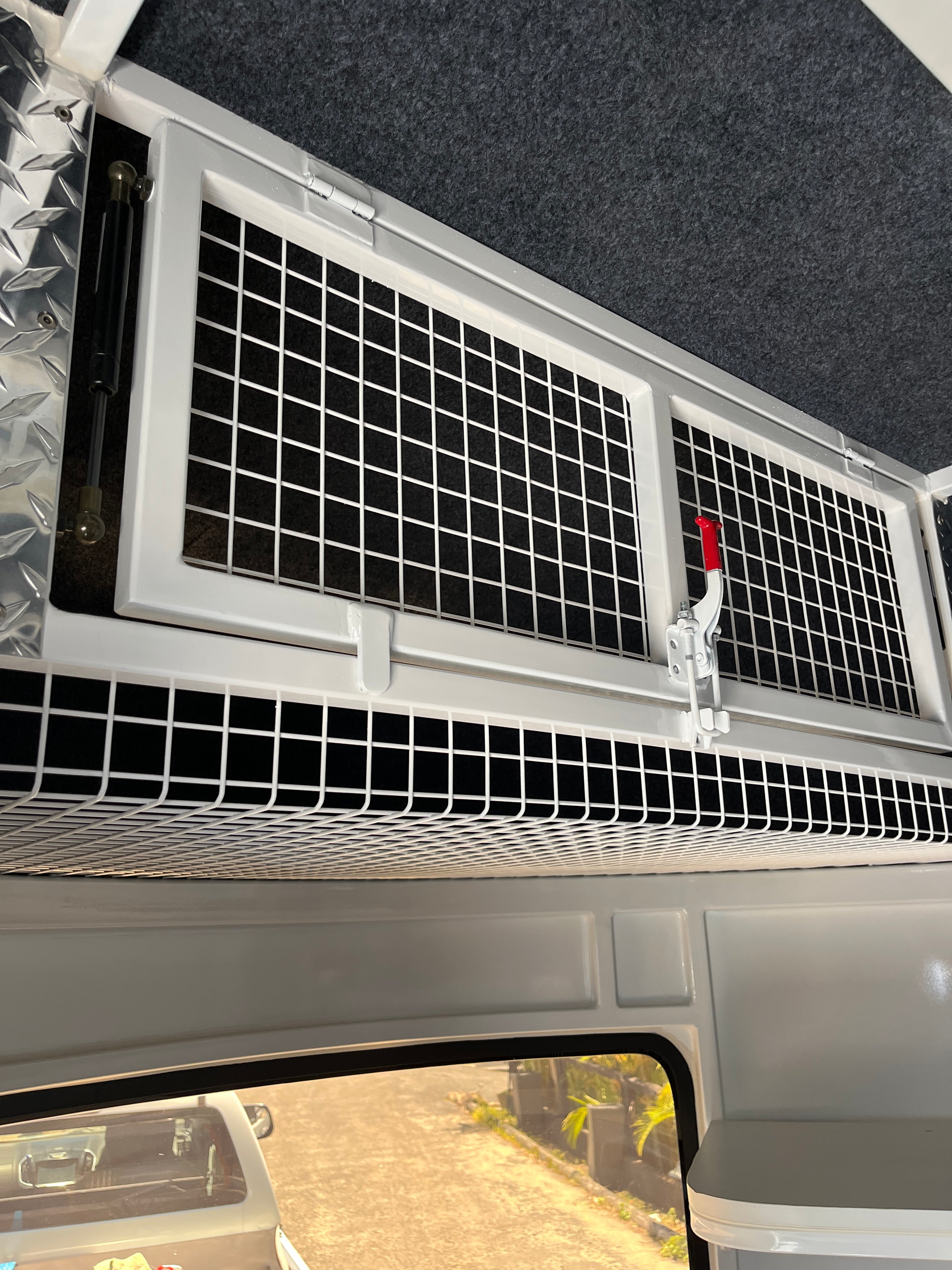 2HSL-L400 RN Classic Series Standard Package