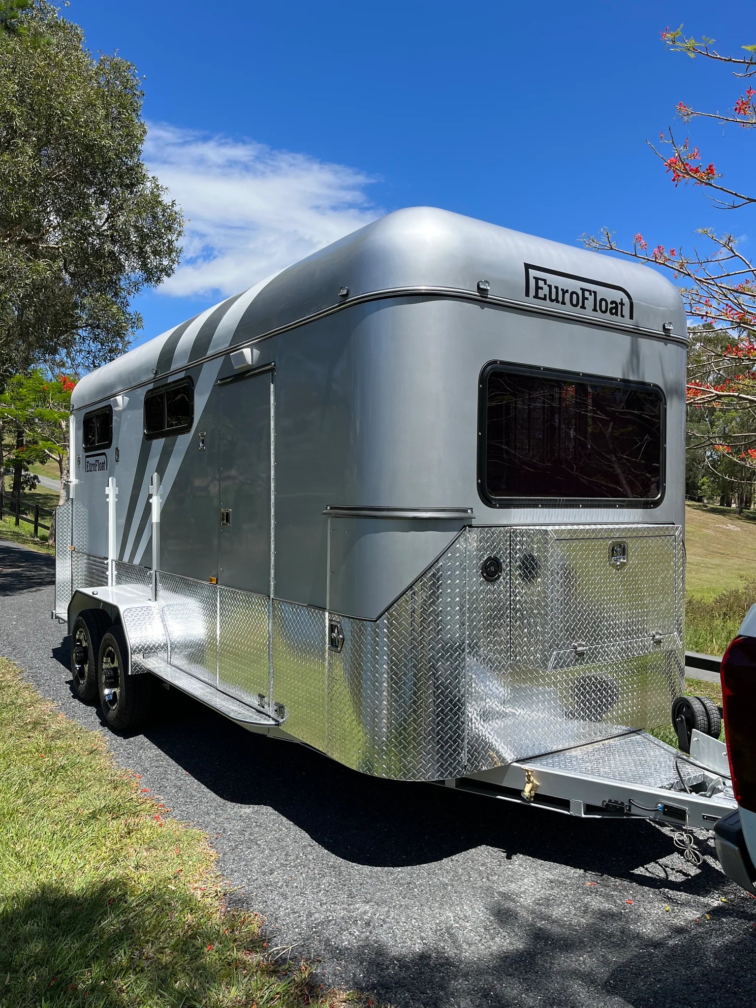 3HAL-S SN Prestige Series + Storage Standard Package