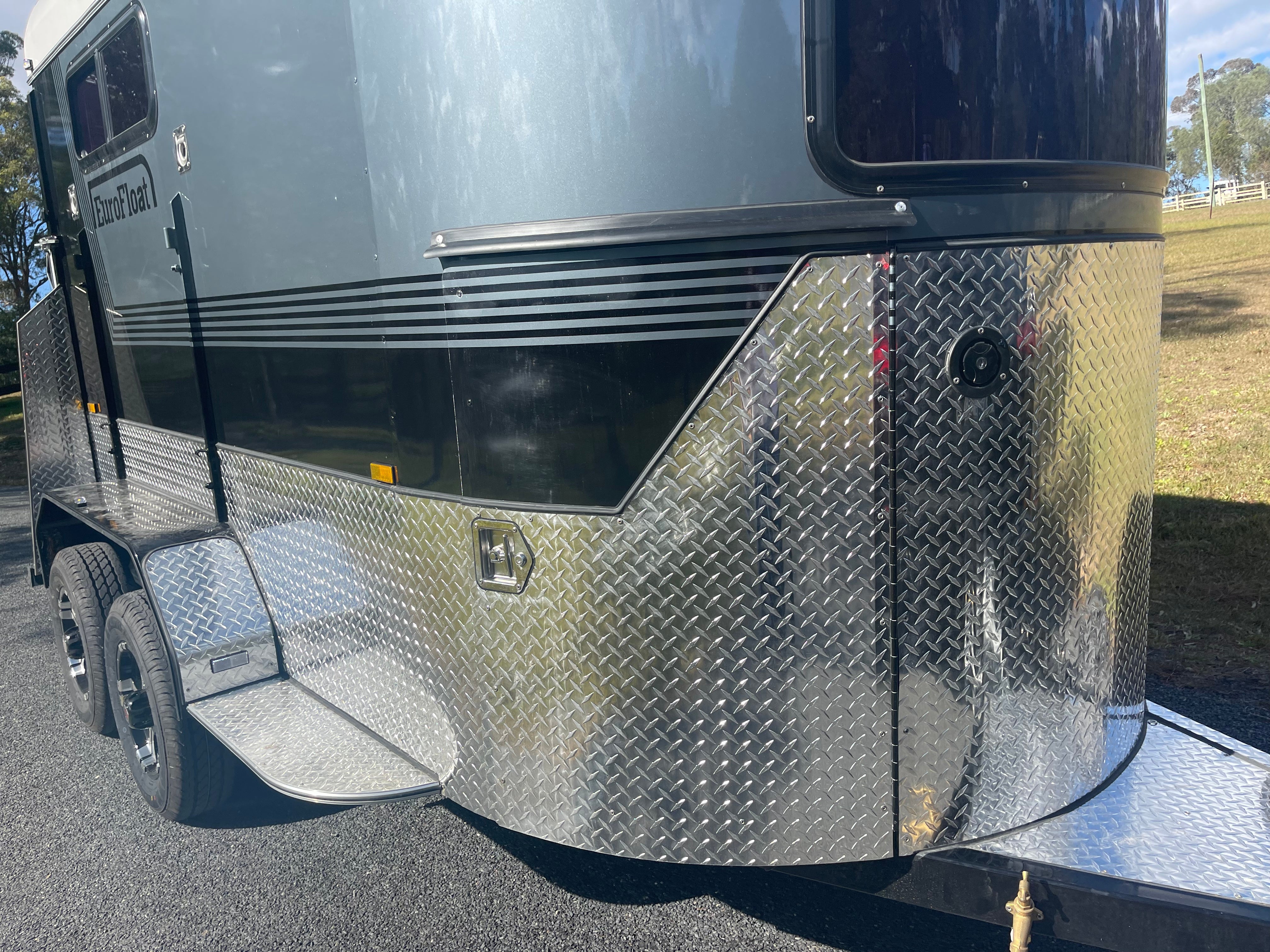 2HSL-L500 RN Prestige Series Standard Package