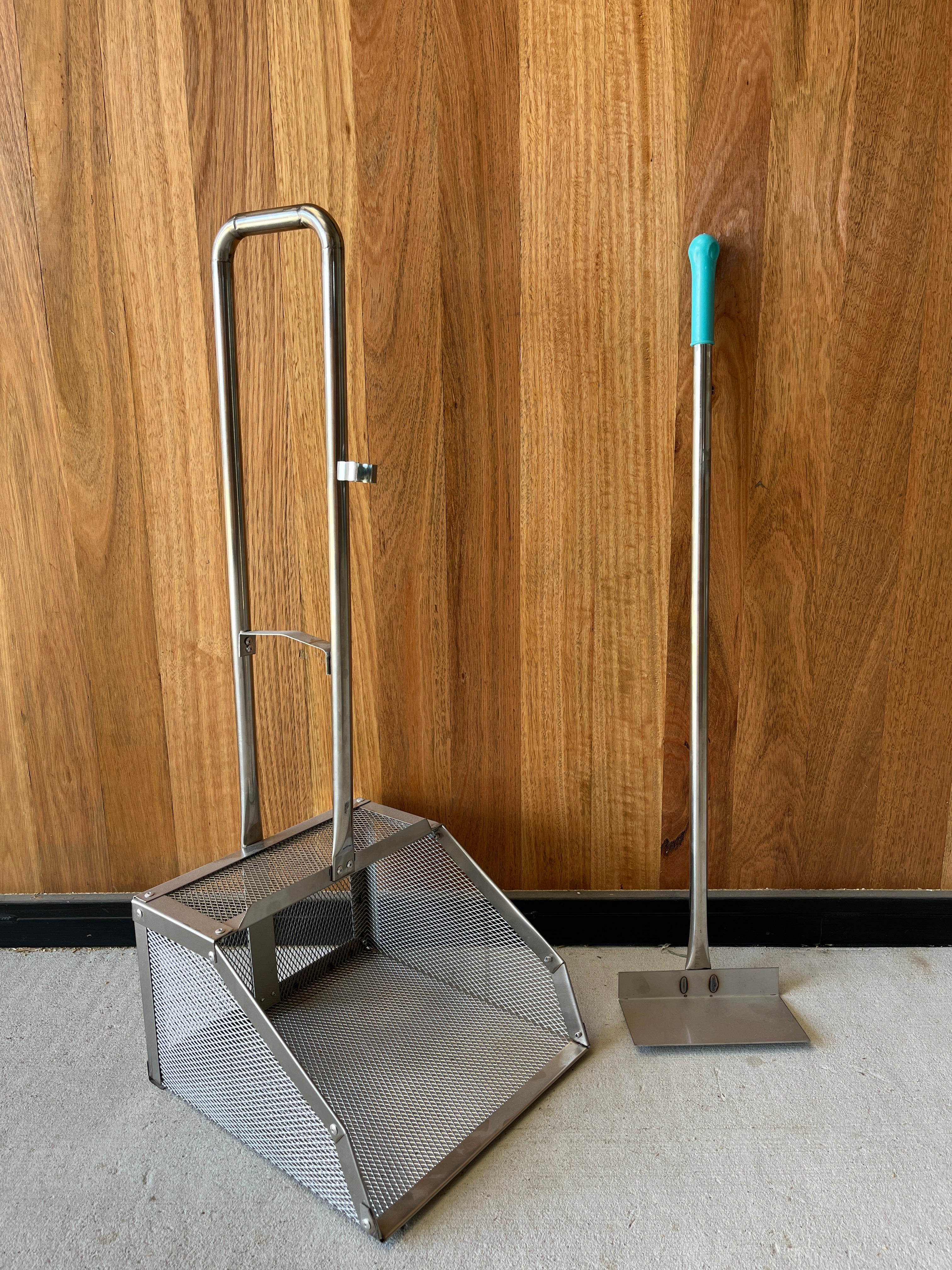 Manure Scooper
