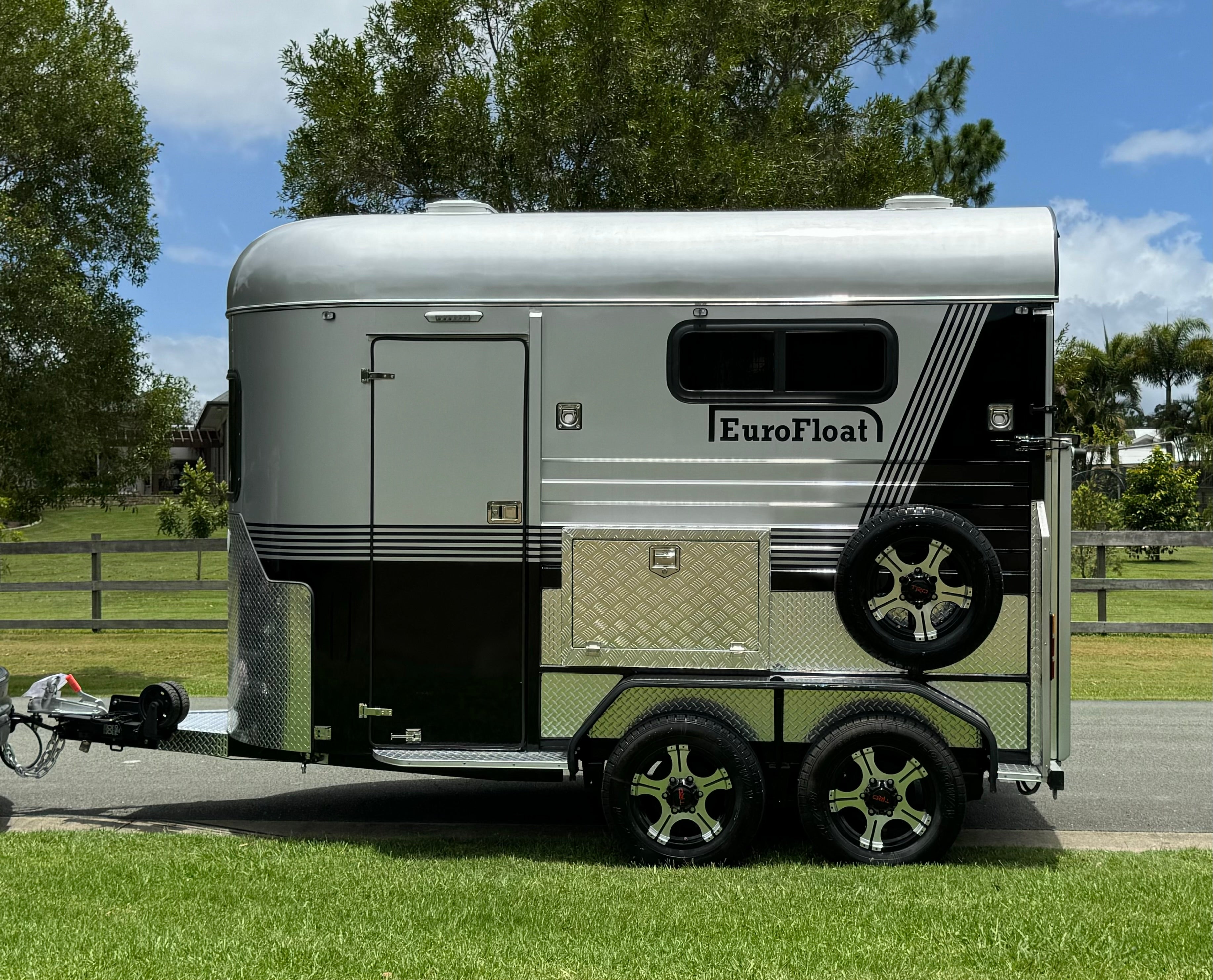 New 2024 Euro Float Classic Series 2HSL-L600 Standard package