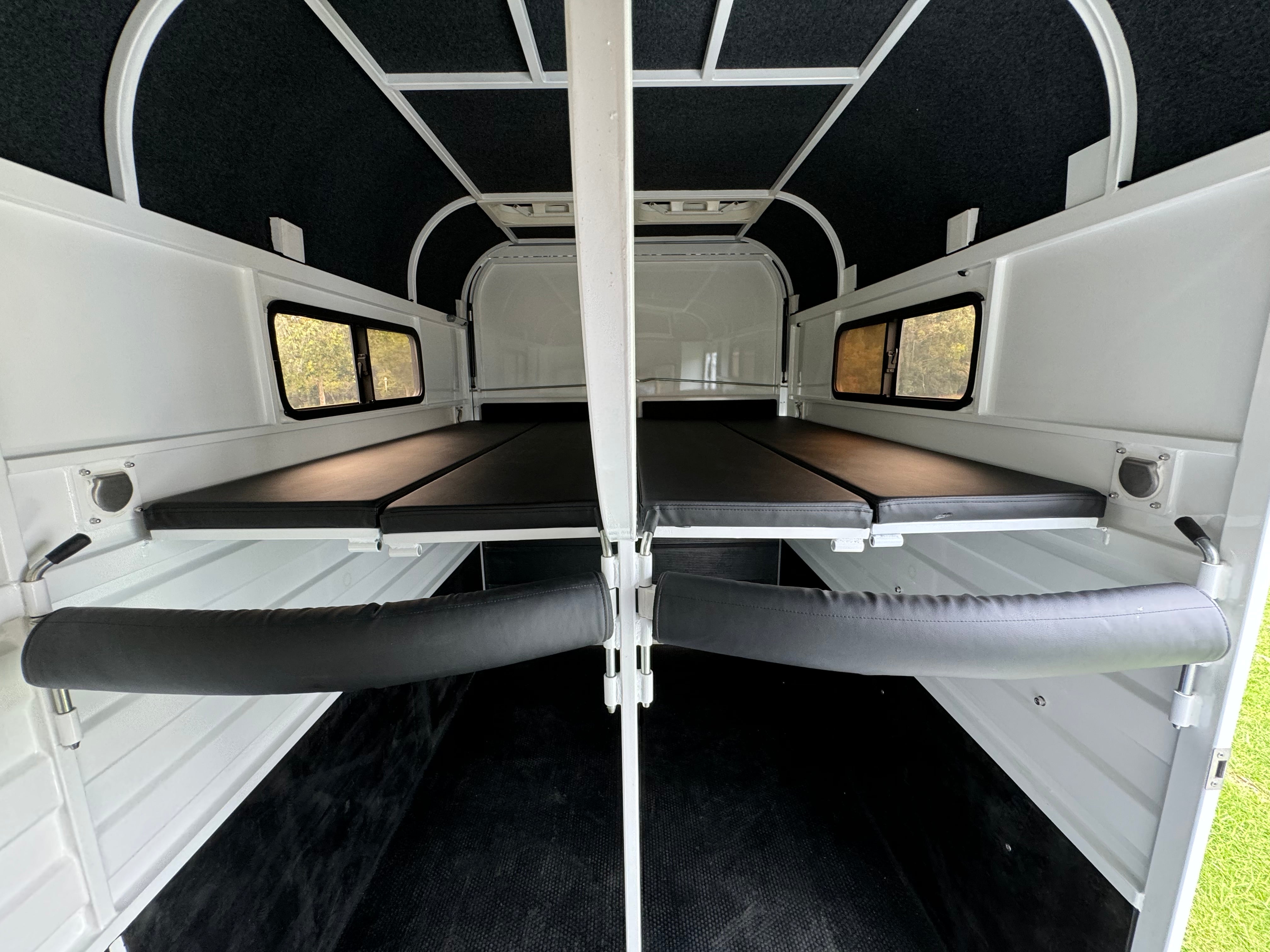 New 2024 Euro Float Classic Series 2HSL-L600 Standard package