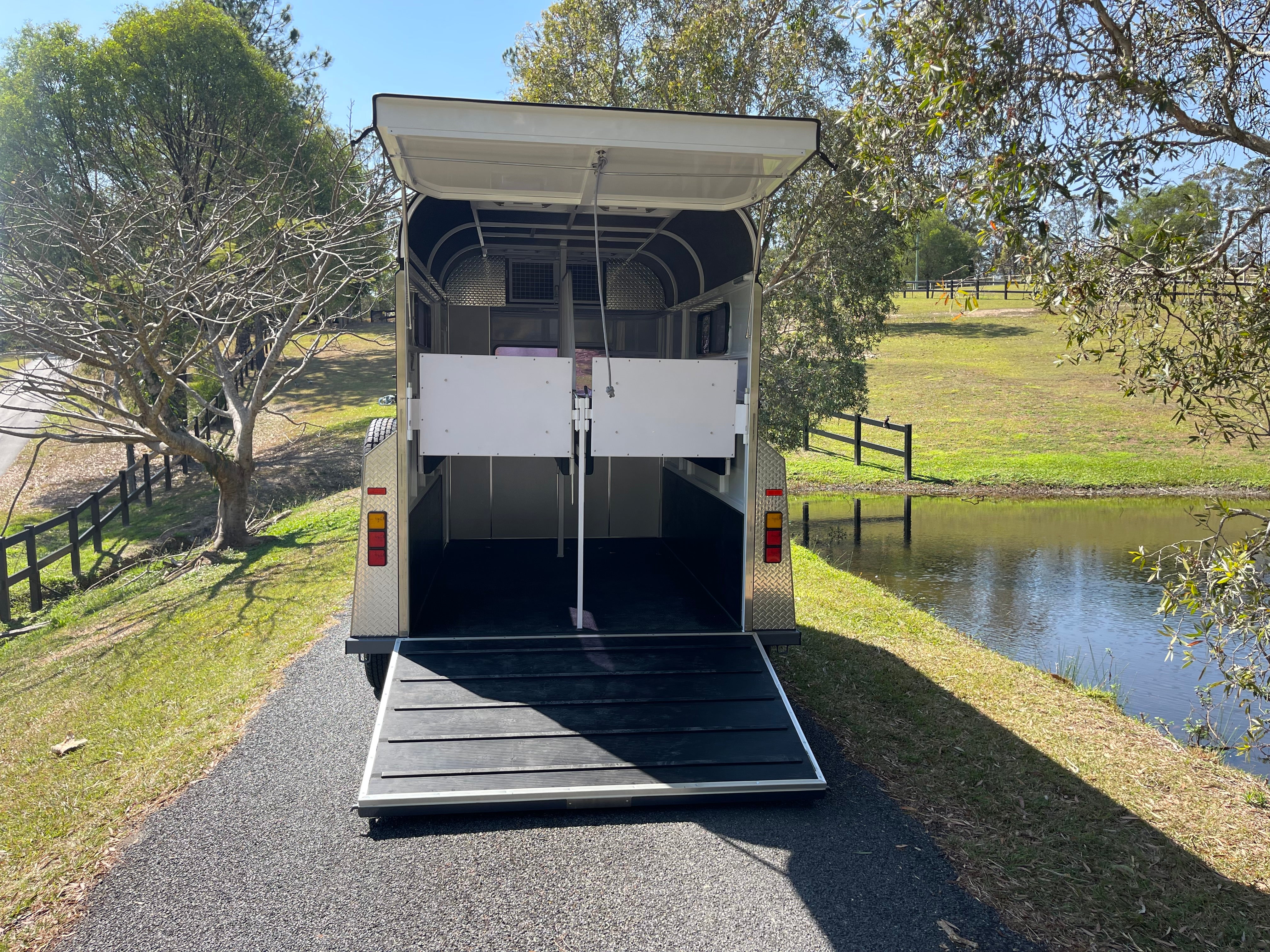 2HSL-L600 SN Prestige Series Standard Package
