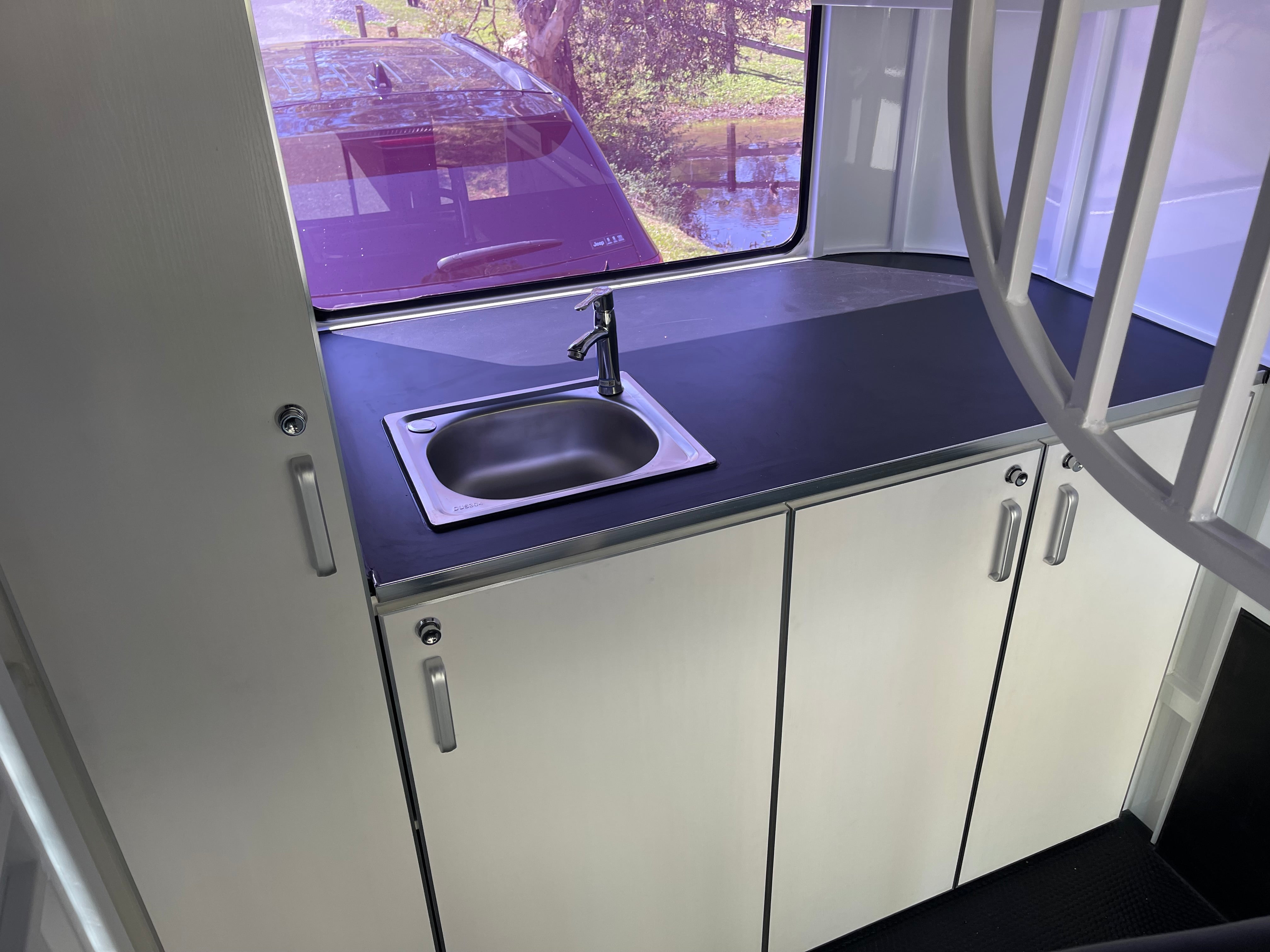 2HSL-L600 SN Prestige Series Standard Package