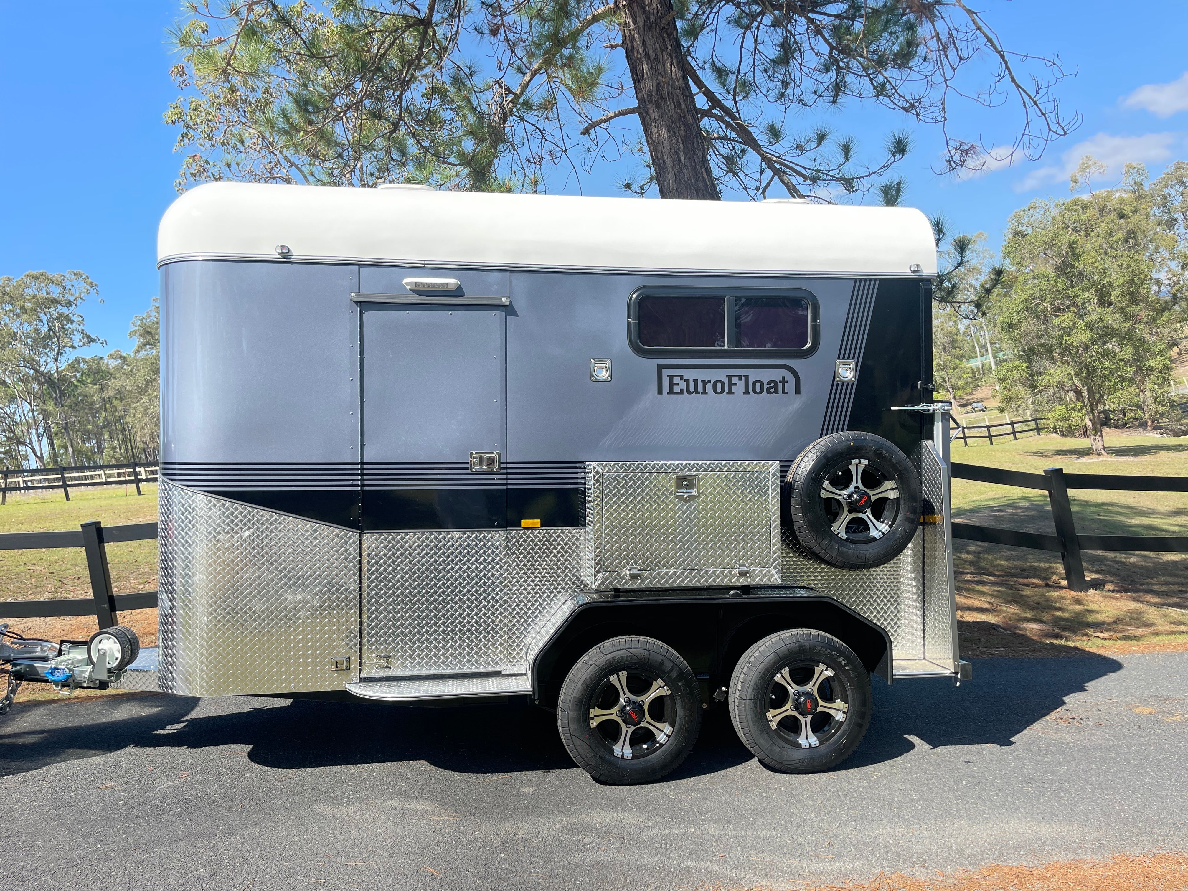 2HSL-L600 SN Prestige Series Standard Package